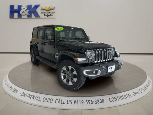 Used 2020 Jeep Wrangler Unlimited Sahara w/ Dual Top Group AWD/4WD image 1