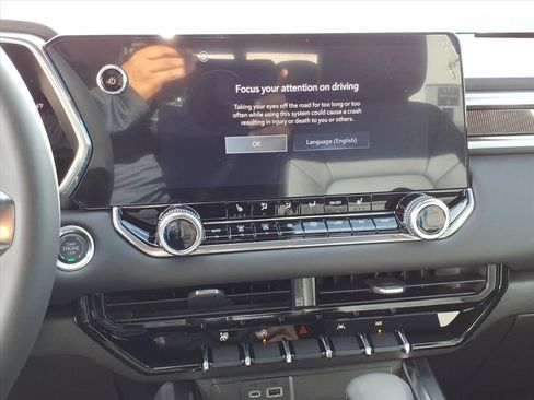 New 2026 GMC Canyon Elevation w/ Convenience Package image 19