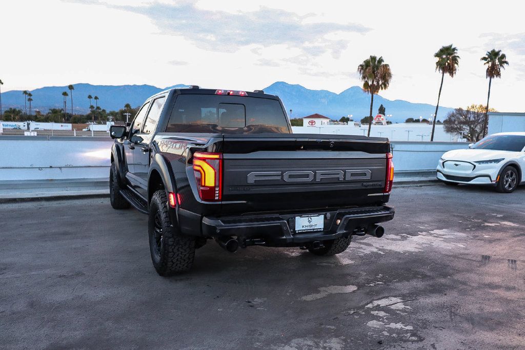Used 2025 Ford F150 Raptor AWD/4WD image 7