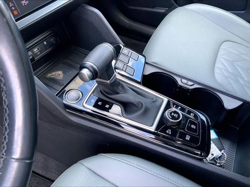 Used 2023 Kia Sportage X-Line w/ X-Line Premium Package image 16