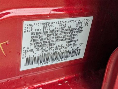 Used 2024 Nissan Sentra SV image 14