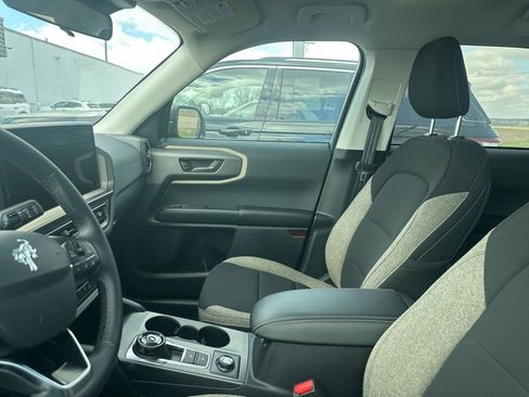 Used 2025 Ford Bronco Sport Big Bend w/ Convenience Package image 5