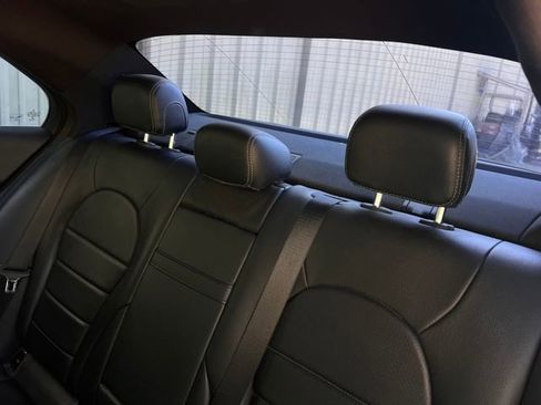 Used 2019 Mercedes-Benz C 300 Sedan image 20