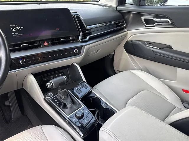 Certified 2023 Kia Sportage EX AWD/4WD image 12