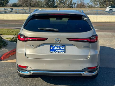 Certified 2024 MAZDA CX-90 Plug-In Hybrid w/ Premium Plus image 7