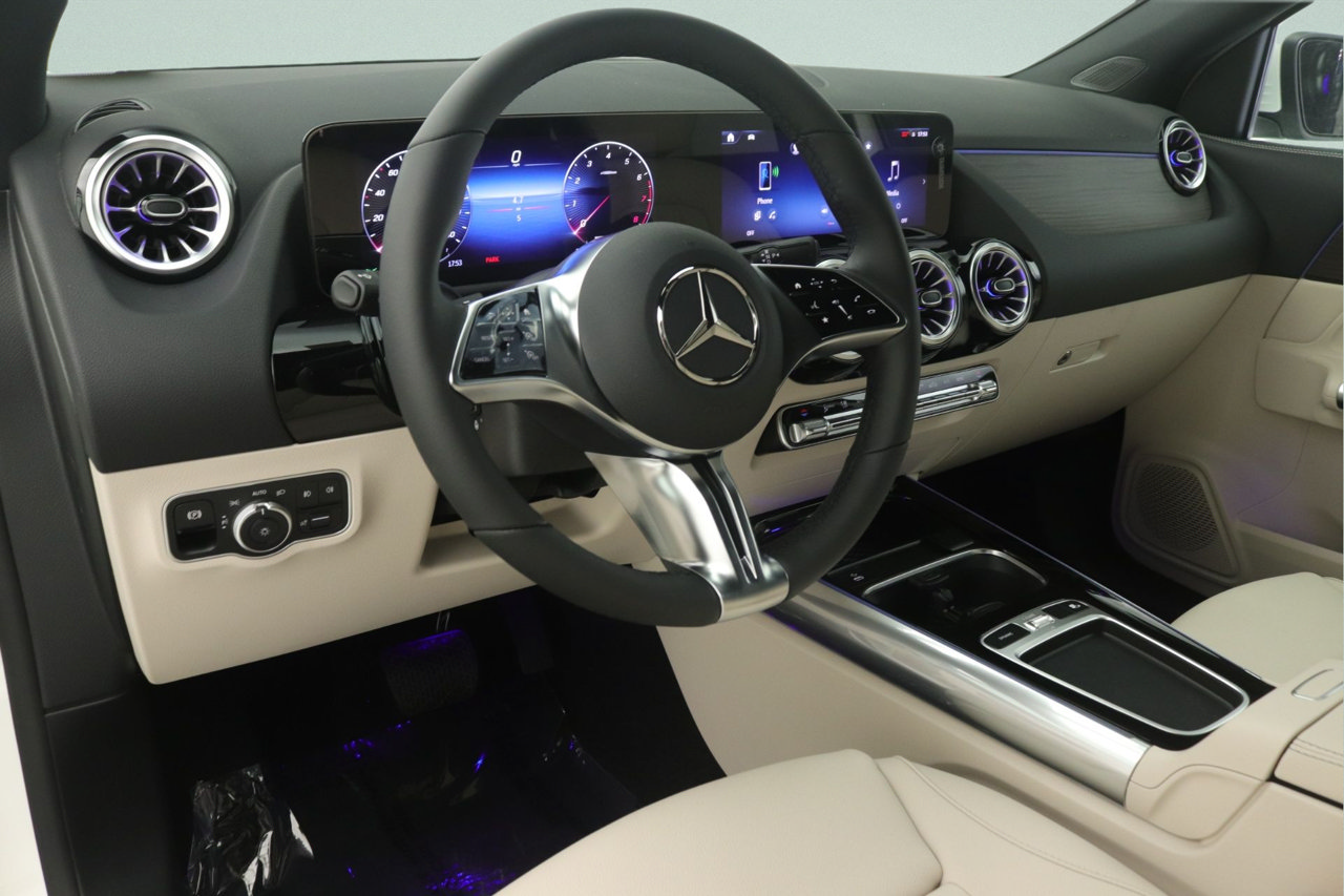 New 2026 Mercedes-Benz GLA 250 4MATIC image 4