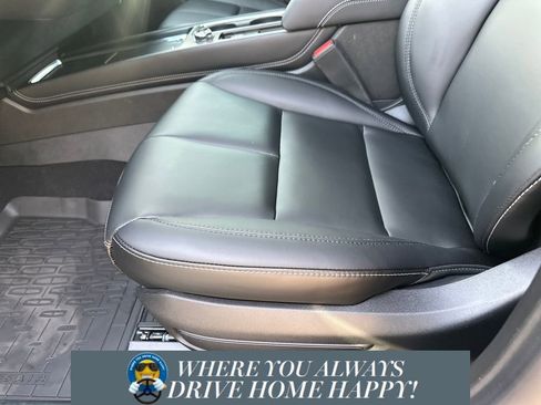 New 2026 Lincoln Corsair Premiere image 8