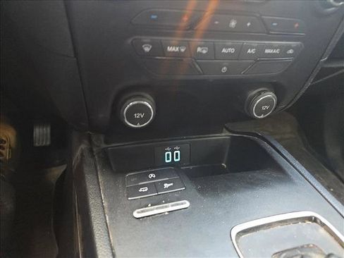 Used 2021 Ford Ranger XLT image 18