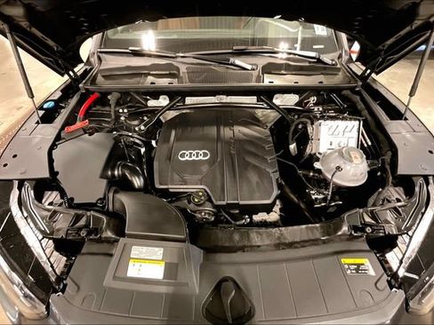 Certified 2023 Audi Q5 2.0T Premium Plus w/ Premium Plus Package AWD/4WD image 10