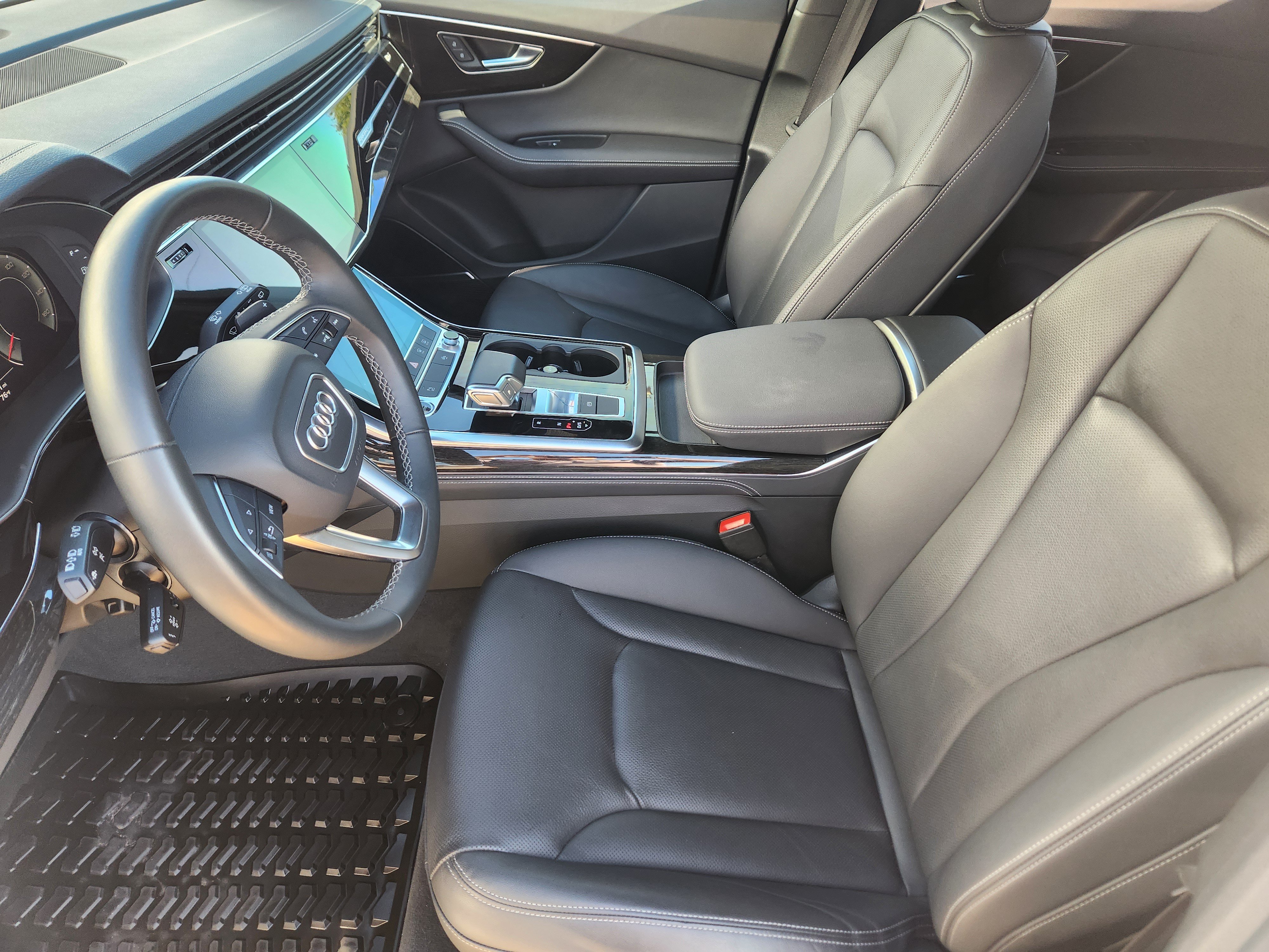 Used 2025 Audi Q7 3.0T Premium Plus AWD/4WD image 9