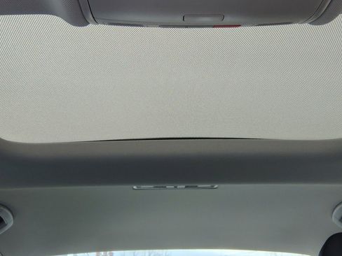 Used 2019 Volkswagen Jetta SEL Premium FWD image 25