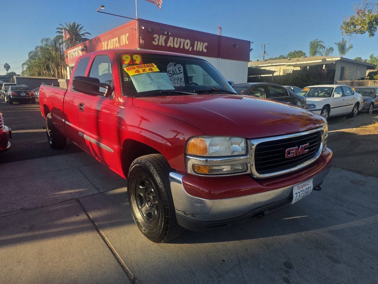 Used 1999 GMC Sierra 1500 4x4 Extended Cab w/ Off-Road Chassis Pkg image 1