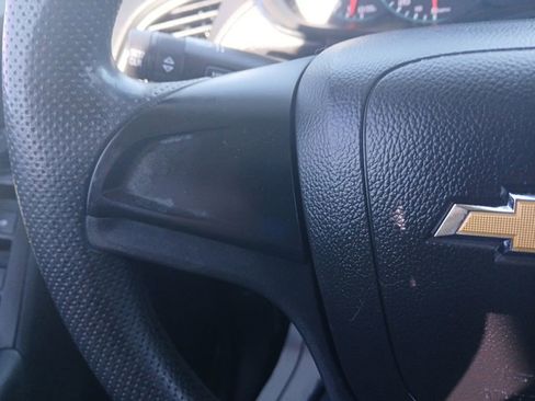 Used 2017 Chevrolet Trax LS image 24