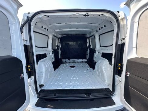 Used 2021 RAM ProMaster City Tradesman SLT FWD image 16
