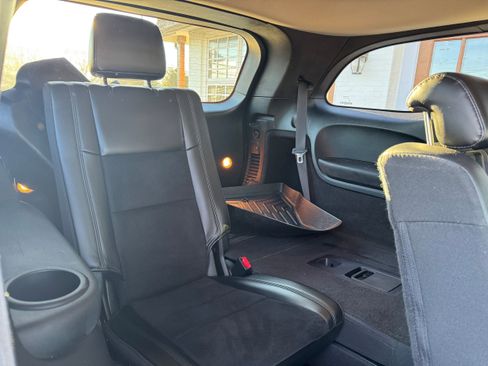 Used 2018 Dodge Durango GT image 29