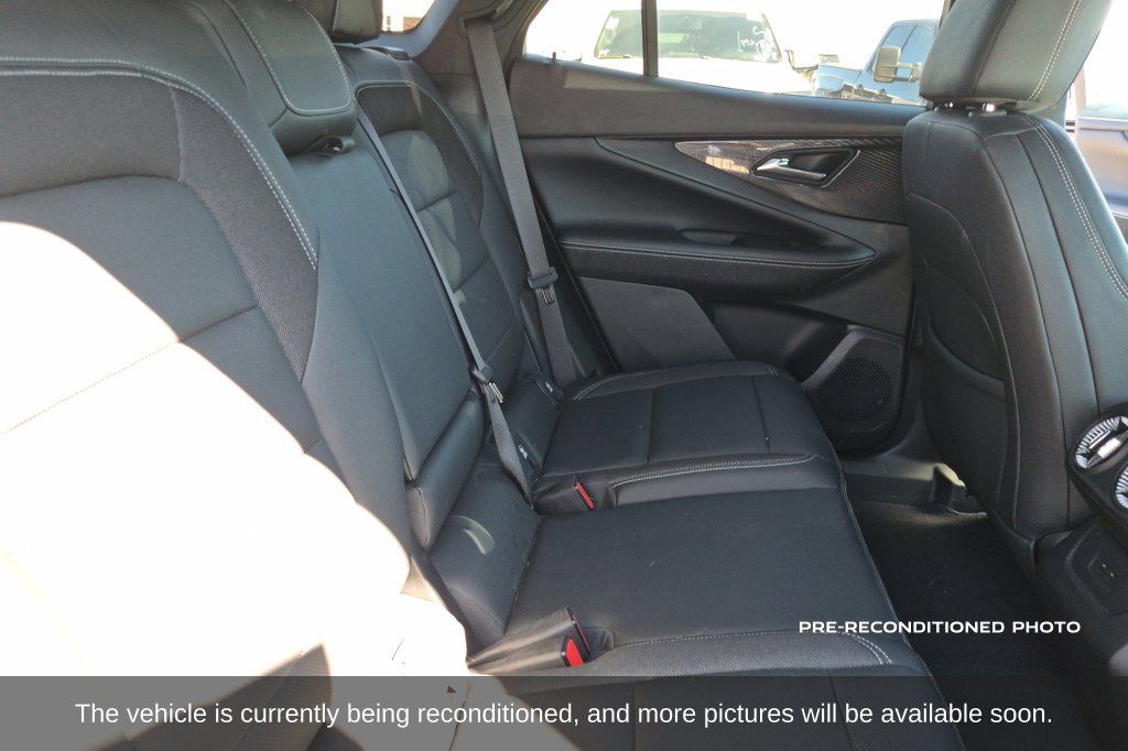 Used 2024 Chevrolet Blazer EV LT AWD/4WD image 13