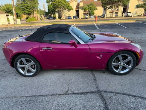 Used 2008 Pontiac Solstice Convertible w/ Premium Package image 5