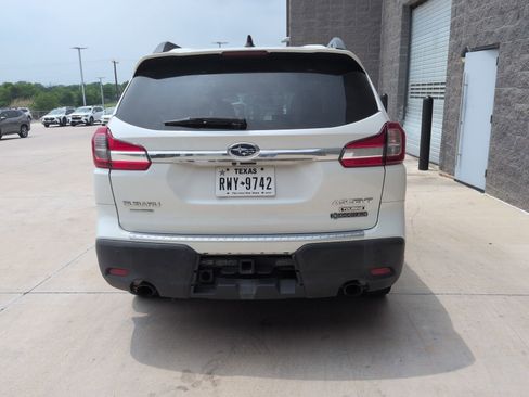Used 2020 Subaru Ascent Touring w/ Popular Package #2A AWD/4WD image 4