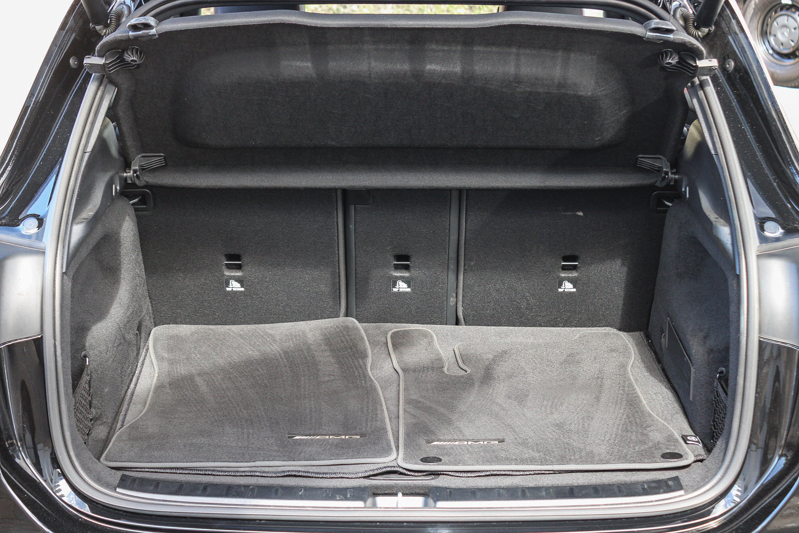 Certified 2025 Mercedes-Benz GLA 250 4MATIC image 15