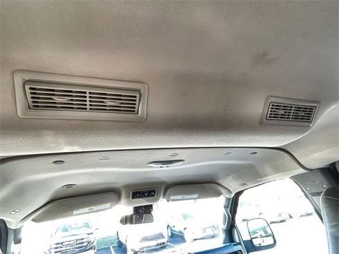 Used 2020 Chevrolet Express 3500 LT w/ LT Preferred Equipment Group image 19