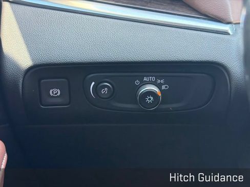 Used 2021 Buick Enclave Avenir w/ Avenir Technology Package AWD/4WD image 40