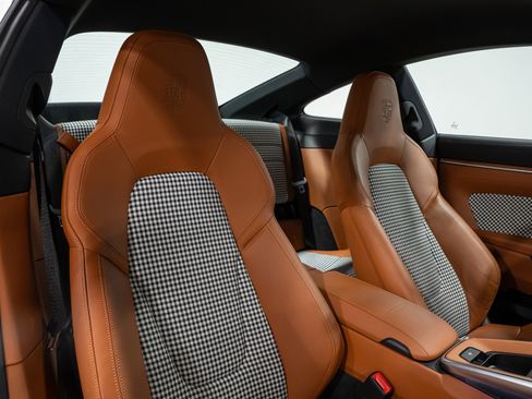 Used 2023 Porsche 911 Carrera 4S image 62