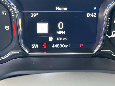 Used 2021 GMC Yukon Denali w/ Denali Ultimate Package image 23