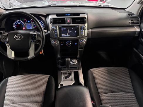 Used 2015 Toyota 4Runner SR5 AWD/4WD image 13