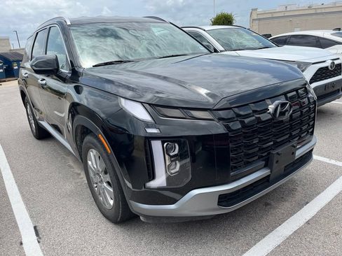 Used 2025 Hyundai Palisade SEL FWD image 2