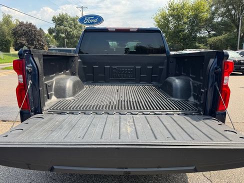 Used 2023 Chevrolet Silverado 1500 LTZ AWD/4WD image 11