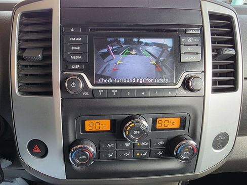 Used 2015 Nissan Frontier SV w/ SV Value Truck Package image 20