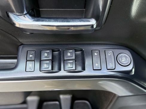 Used 2019 Chevrolet Silverado 1500 LT image 19