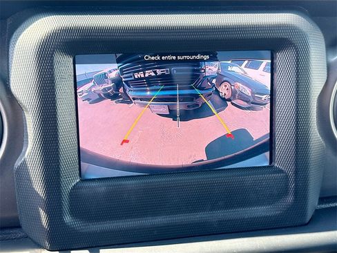 Used 2021 Jeep Wrangler Sport S image 15