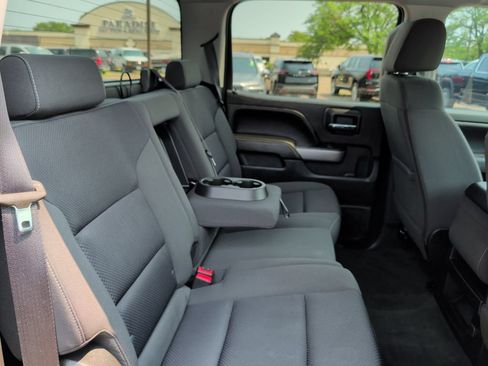 Used 2018 Chevrolet Silverado 1500 LT w/ All Star Edition AWD/4WD image 35