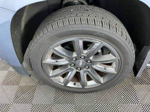 Used 2015 Chevrolet Tahoe LTZ AWD/4WD image 7