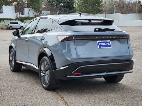 Used 2025 Nissan Ariya AWD image 7
