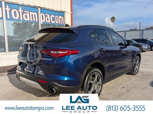 Used 2018 Alfa Romeo Stelvio Sport w/ Quick Order Package 22J Sport image 4