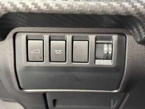 Used 2025 Subaru Ascent Premium AWD/4WD image 30