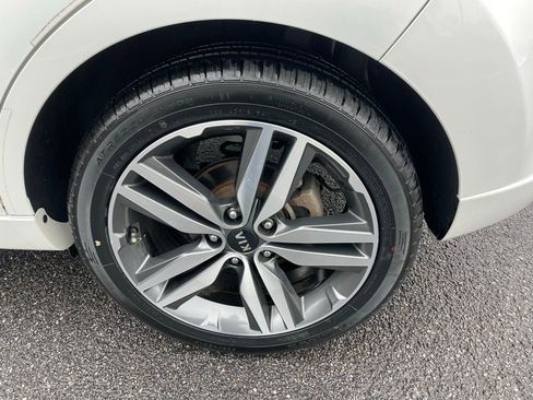 Used 2016 Kia Soul + w/ Soulful Package image 40