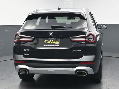 Used 2024 BMW X3 xDrive30i image 3