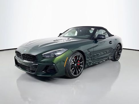New 2026 BMW Z4 M40i w/ Premium Package RWD image 3