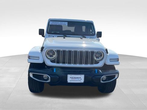 Used 2024 Jeep Wrangler Unlimited Sahara w/ Safety Group AWD/4WD image 8
