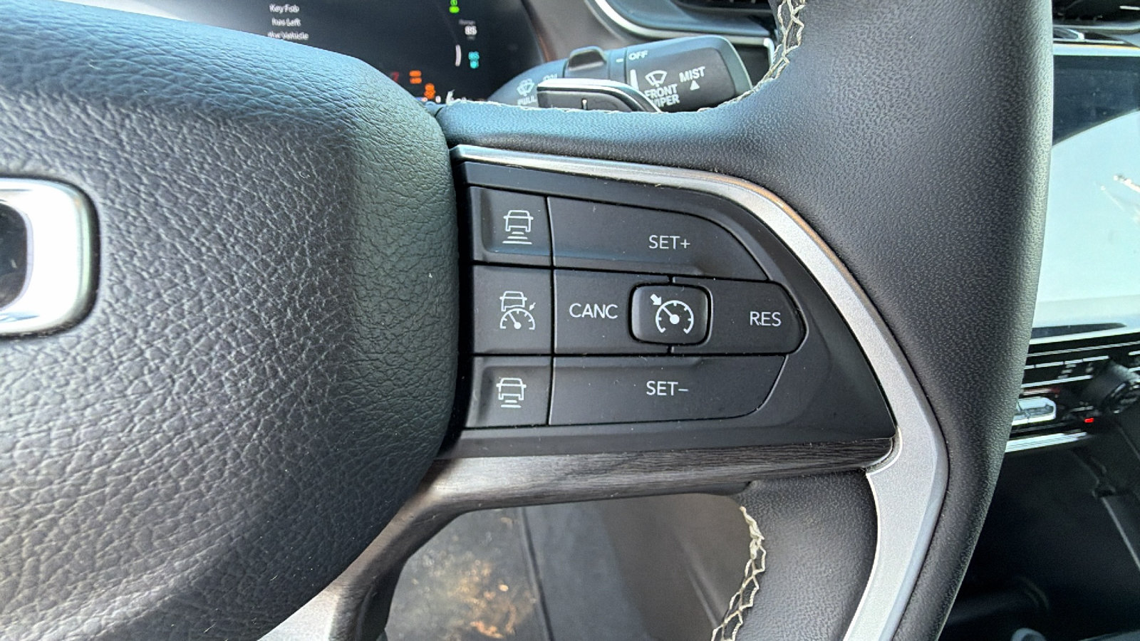 Used 2024 Jeep Grand Cherokee Limited 4xe AWD/4WD image 28