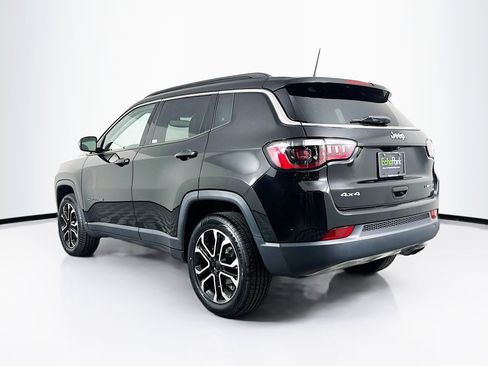 Used 2022 Jeep Compass Limited AWD/4WD image 5