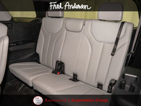 Used 2024 Hyundai Palisade SEL FWD image 11