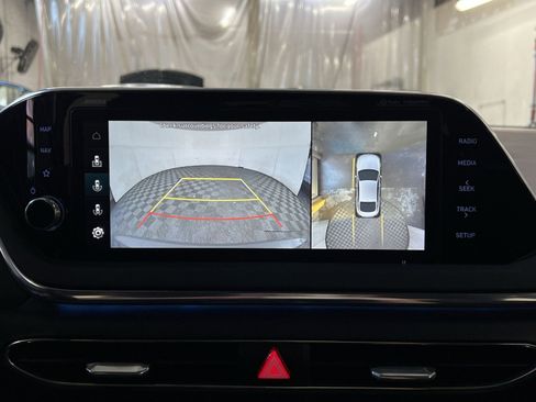 Used 2022 Hyundai Sonata Limited image 19