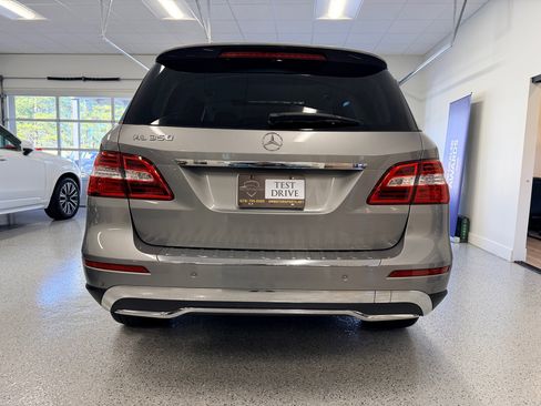 Used 2015 Mercedes-Benz ML 350 2WD image 6
