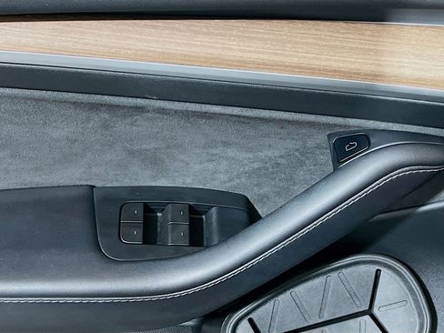 Used 2023 Tesla Model 3 Performance AWD/4WD image 14