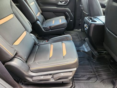 Used 2023 GMC Yukon AT4 w/ AT4 Premium Plus Package image 32
