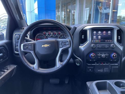 Used 2022 Chevrolet Silverado 2500 LTZ w/ Snow Plow Prep/Camper Package AWD/4WD image 18